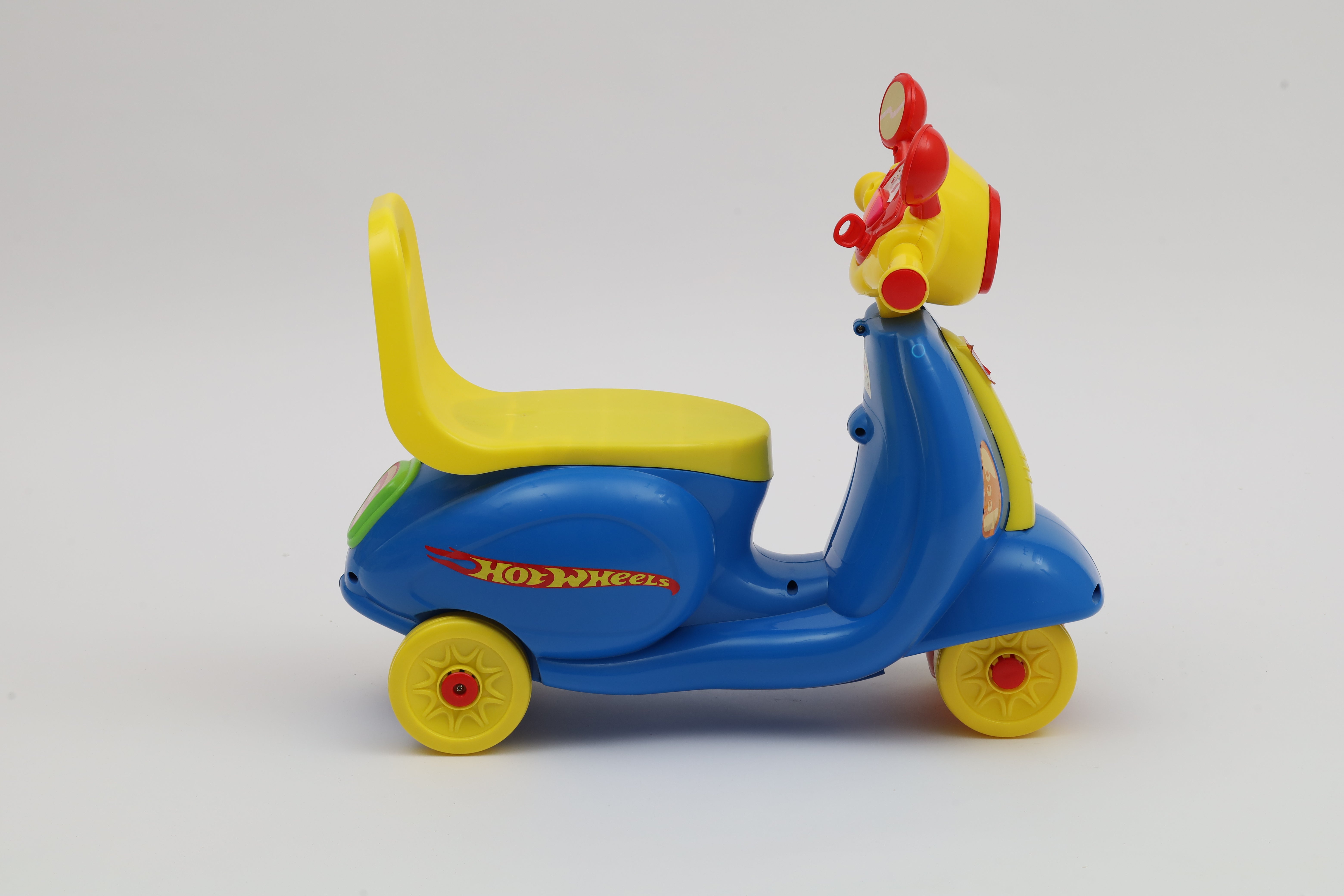 Evergreen Vespa Hotwheels Bike 11