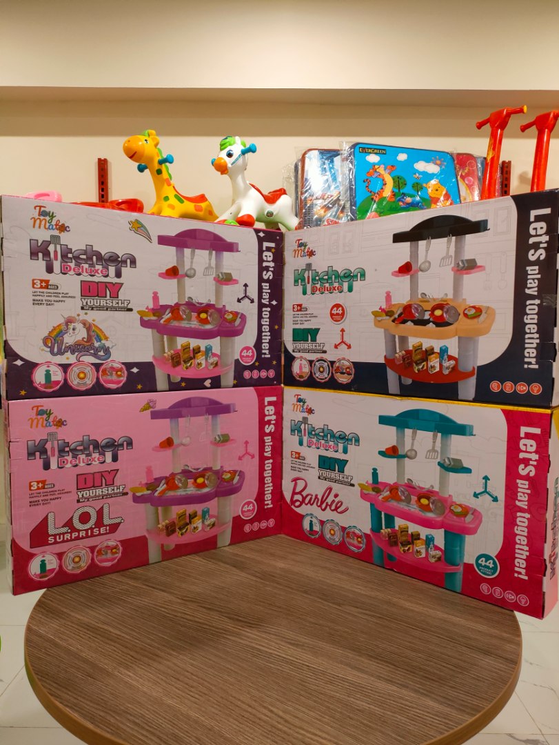 Toymatic Kitchen Deluxe Set for Girls 5
