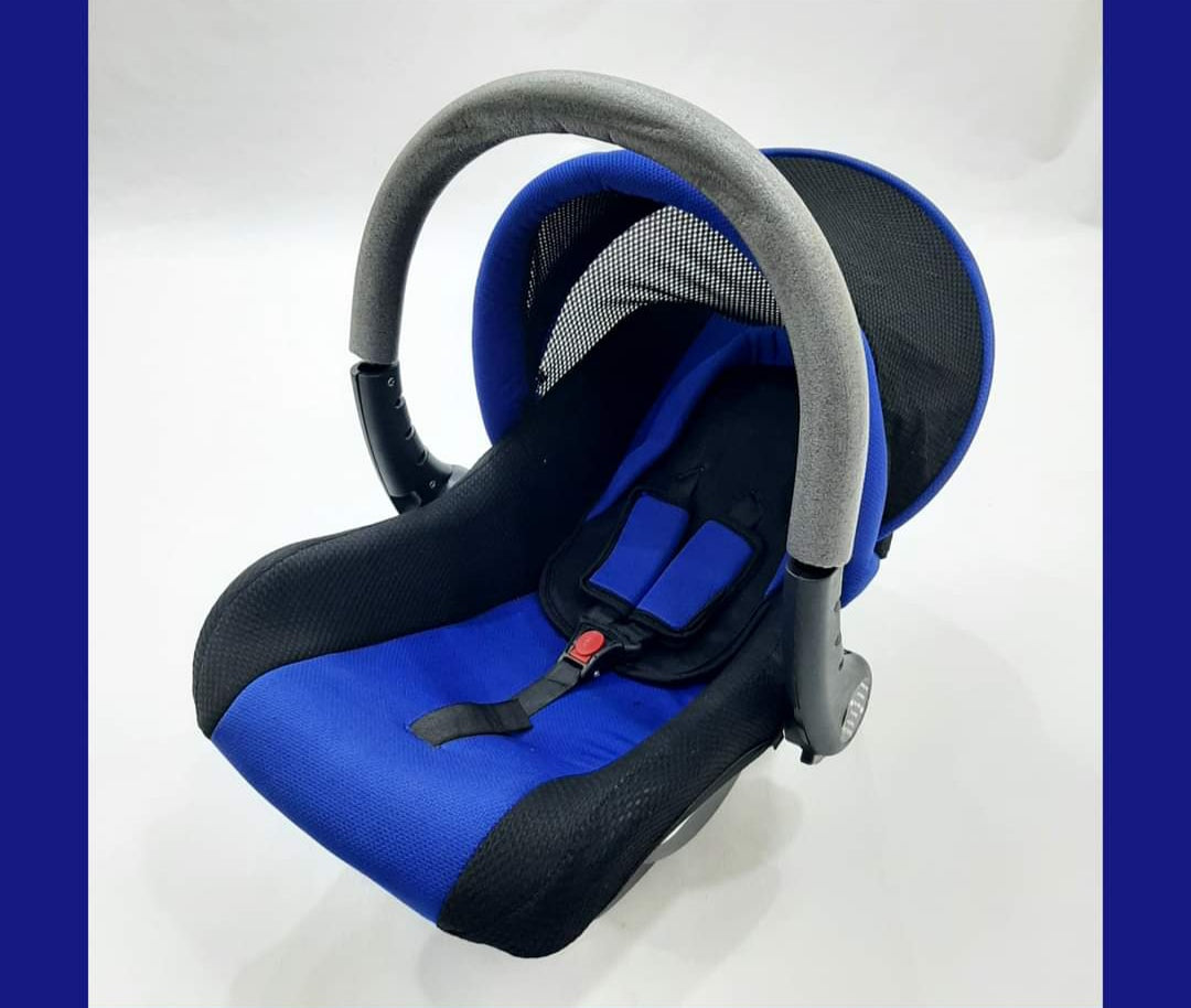 Mama Love Golden Cot Metal Hand 2