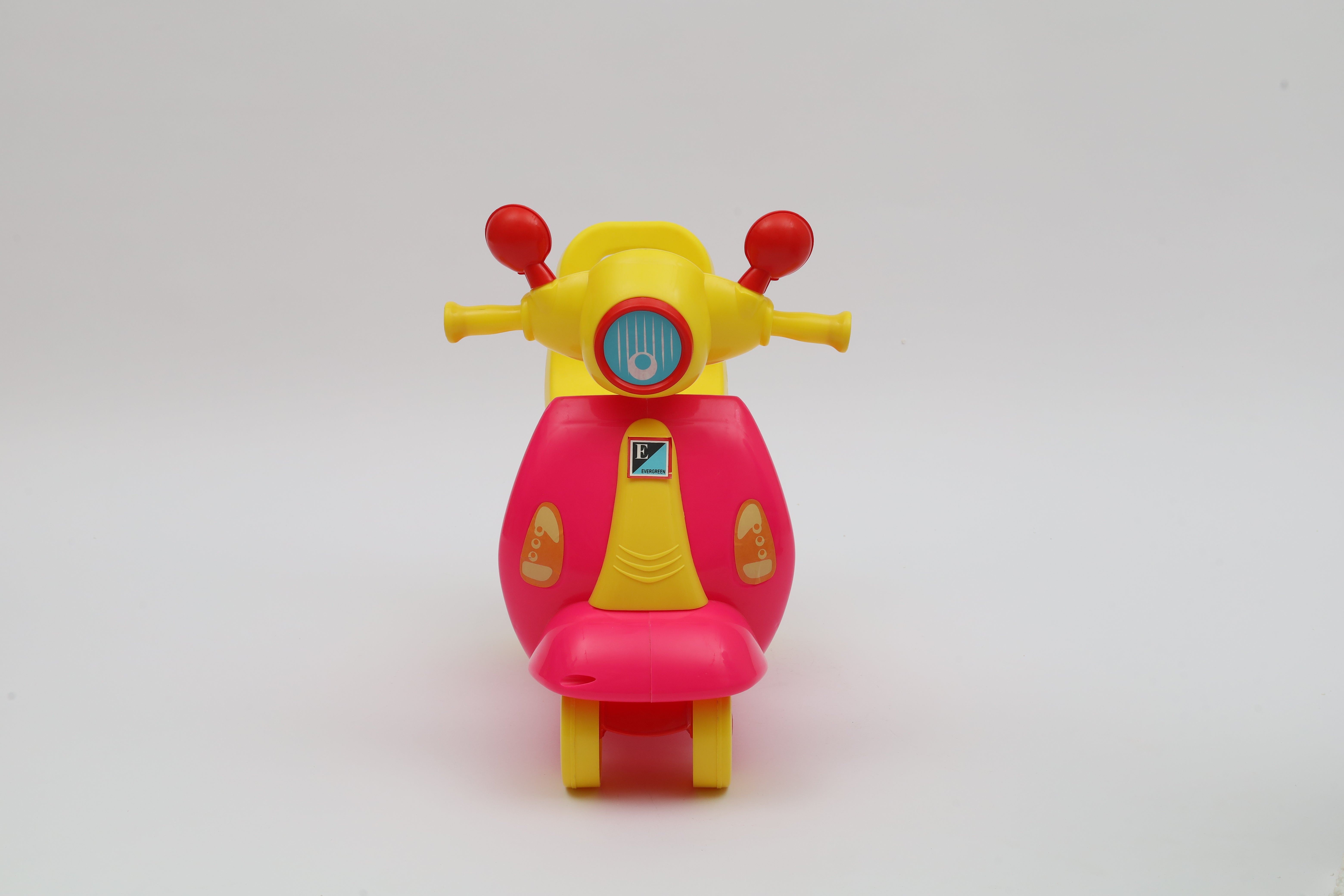 Evergreen Vespa Hotwheels Bike 28