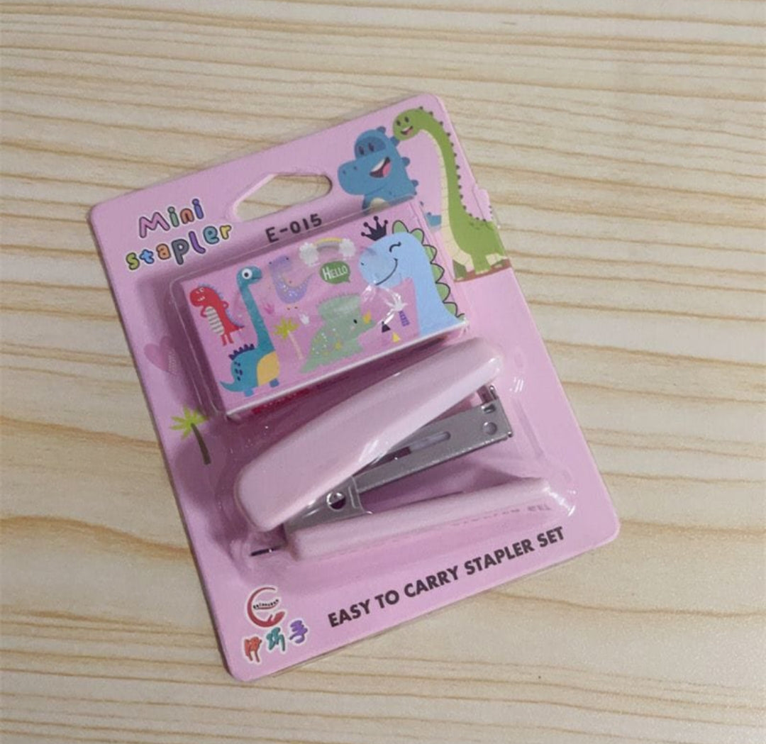 Stapler with Pins Blister Pack- Mixed Color 9